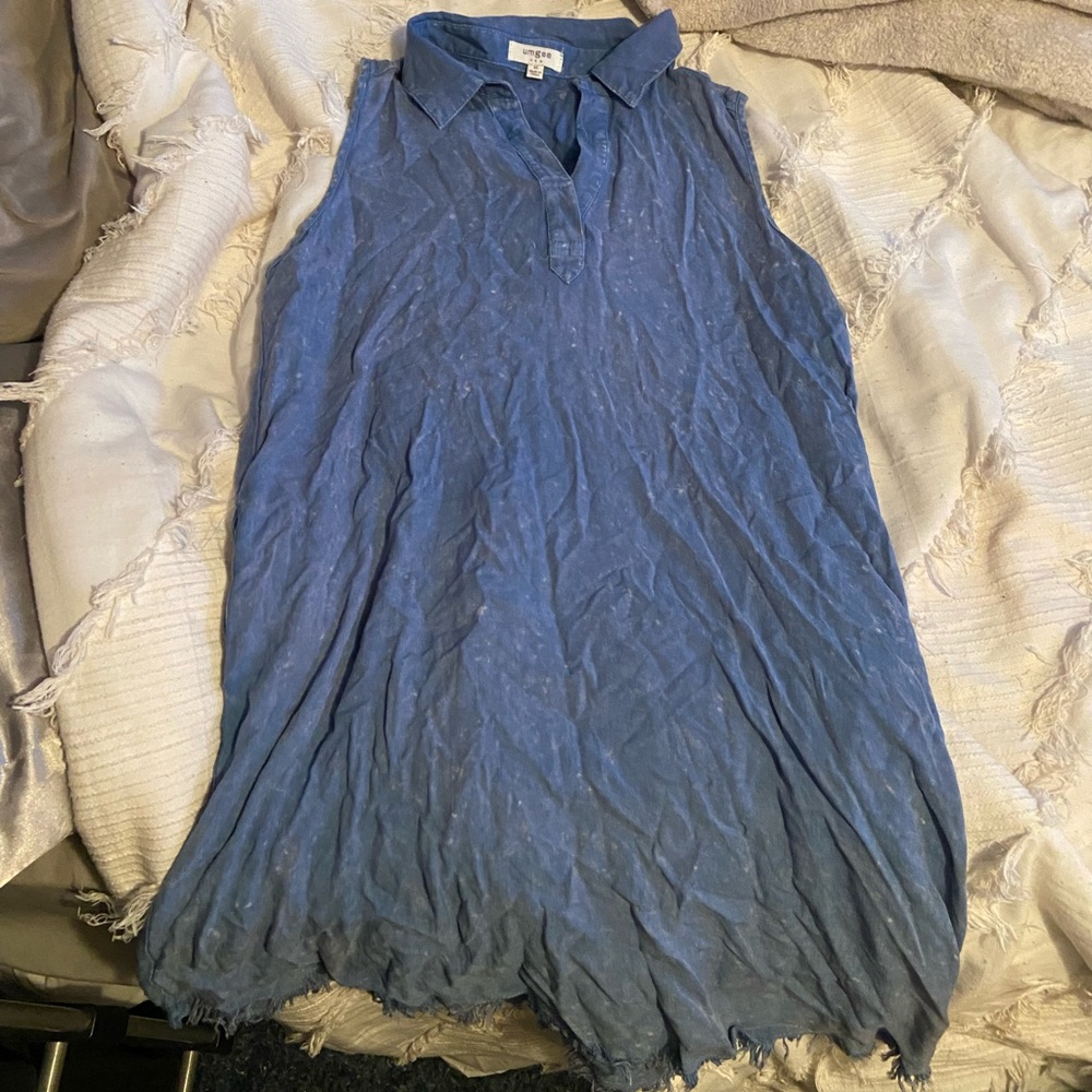 Blue denim-like splatter dress
